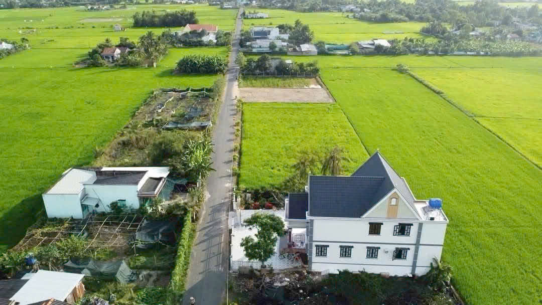 Đất thổ 150m2 mt đường nhựa 9 mét xã Mỹ Lệ giá rẻ cho khách đầu tư chỉ 1 tỏi 200tr