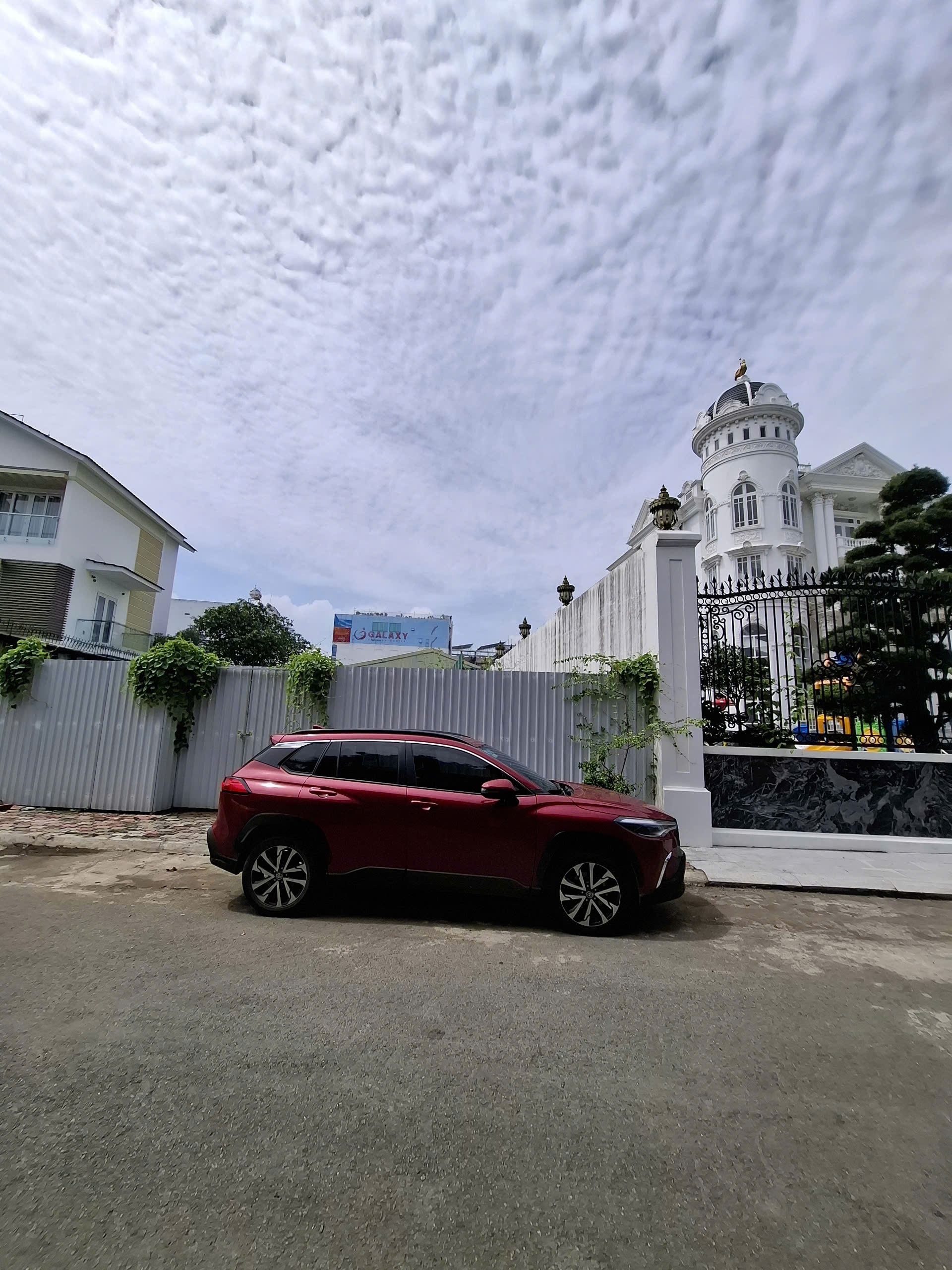 Bán đất hẻm ô tô đường Nguyễn Duy Trinh Quận 2 giá 47 tỷ