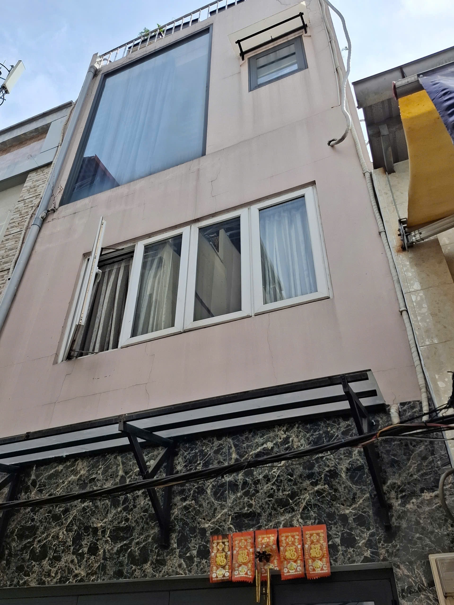 Bán nhà đường Calmette Quận 1 giá 10,6 tỷ