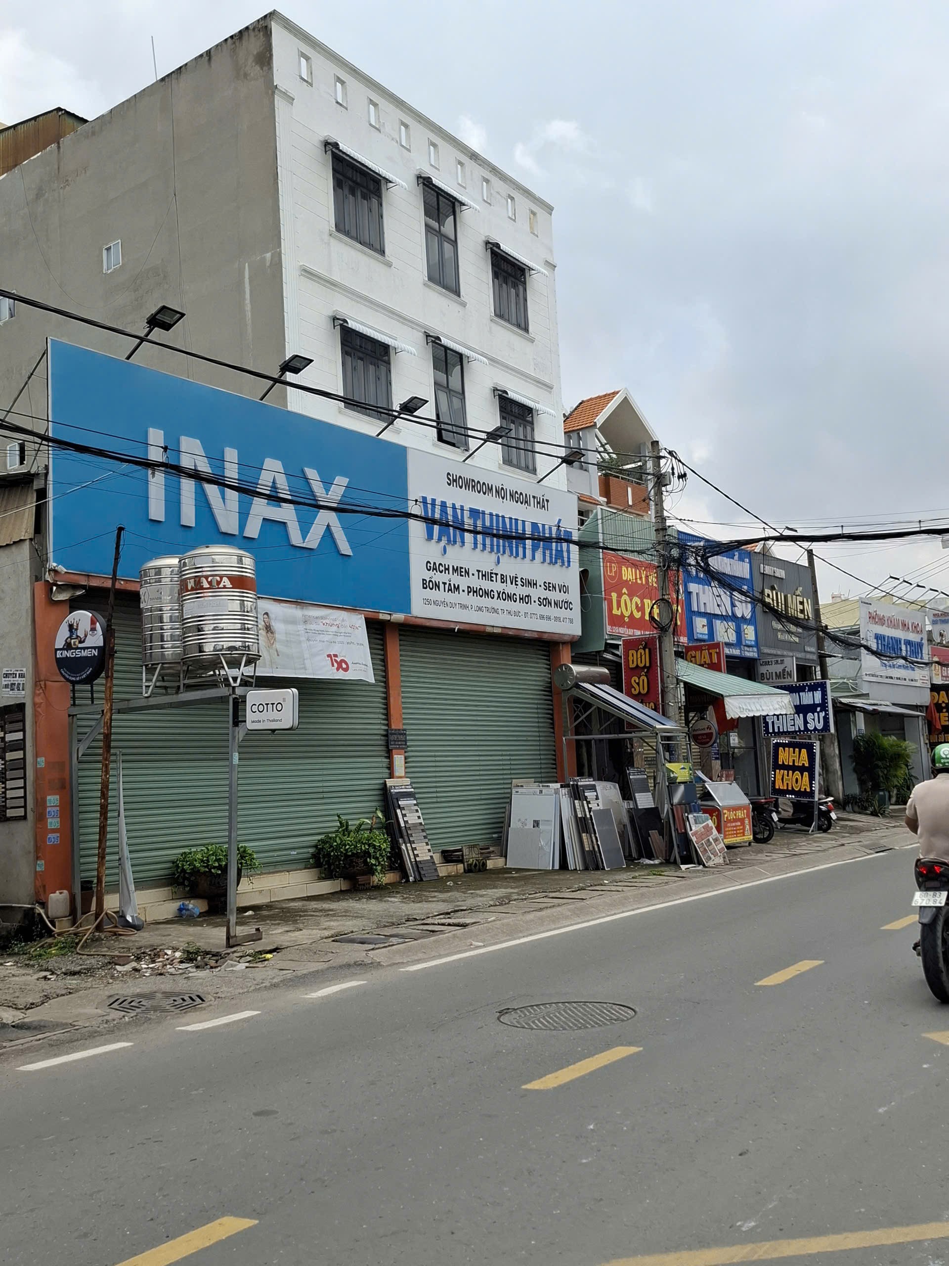 Bán đất mặt tiền Nguyễn Duy Trinh  Quận 9 giá 27 tỷ gần chợ