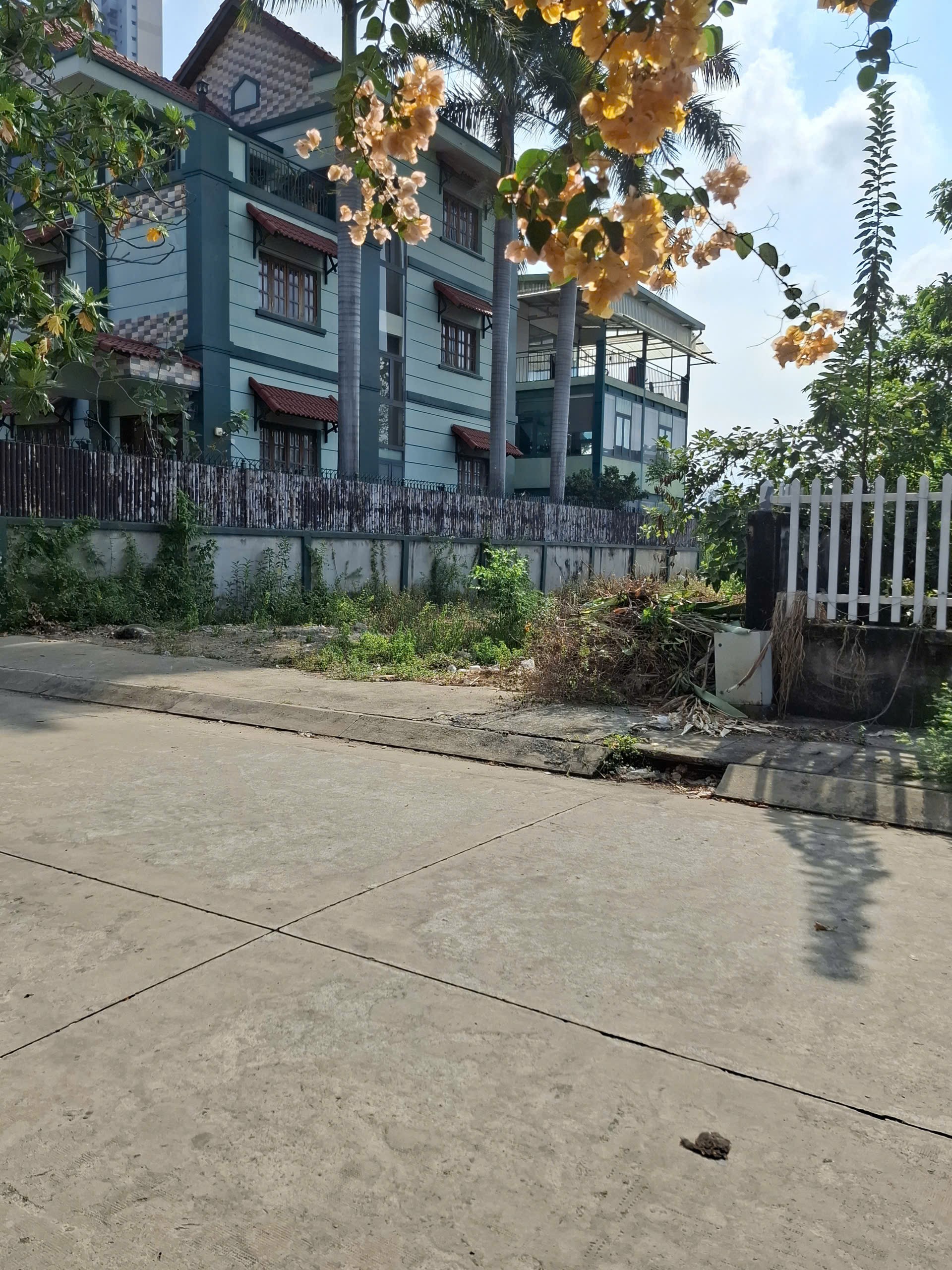 Bán đất biệt thự đường 38 Bình Trưng Tây Quận 2 giá 37,6 tỷ