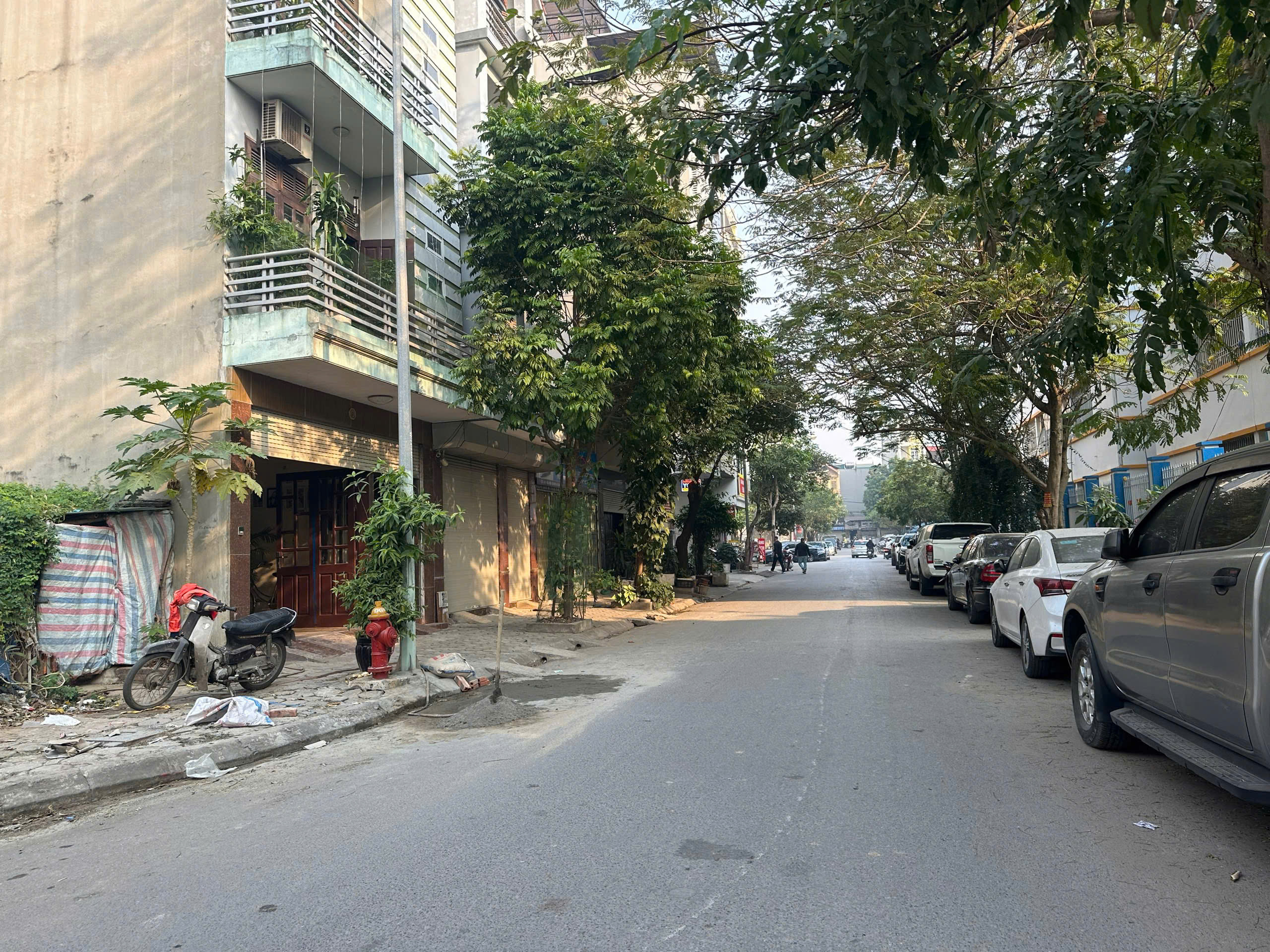 Bán đất tặng nhà 4 tầng - Đấu giá Kiến Hưng - Hà Đông - Hà Nội
