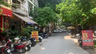 bán gấp nhà đất mặt tiền ngõ 168 đường Nguyễn xiển . Khuất Duy Tiến. Thanh Xuân DT 108 mv GIÁ 36 TỶ
