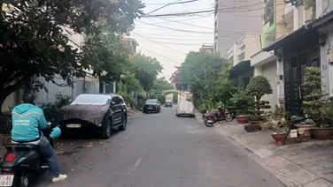 Nhà 4 tầng căn góc đường 12 m Tân quy quận 7. DT 9*26, 30 tỷ.