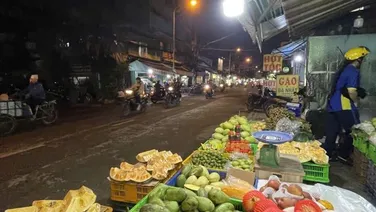 Nhà mặt tiền đường Bùi Văn Ba quận 7. KDBB tốt. 6*17, chỉ 12 tỷ.