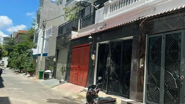 Nhà 4 tầng mới đẹp Huỳnh Tấn Phát Thị trána Nhà bè. 5*23 chỉ 8 tỷ.
