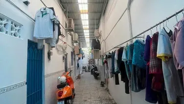 3 căn nhà + 10 phòng trọ hẻm 270 Huỳnh Tấn Phát, Tân thuận. 7,7*30, 11,5 tỷ.