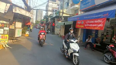 Dãy trọ Quận 7 hẻm nhựa 7 m, ko ngập, 168 m2 giá 9,2 tỷ.