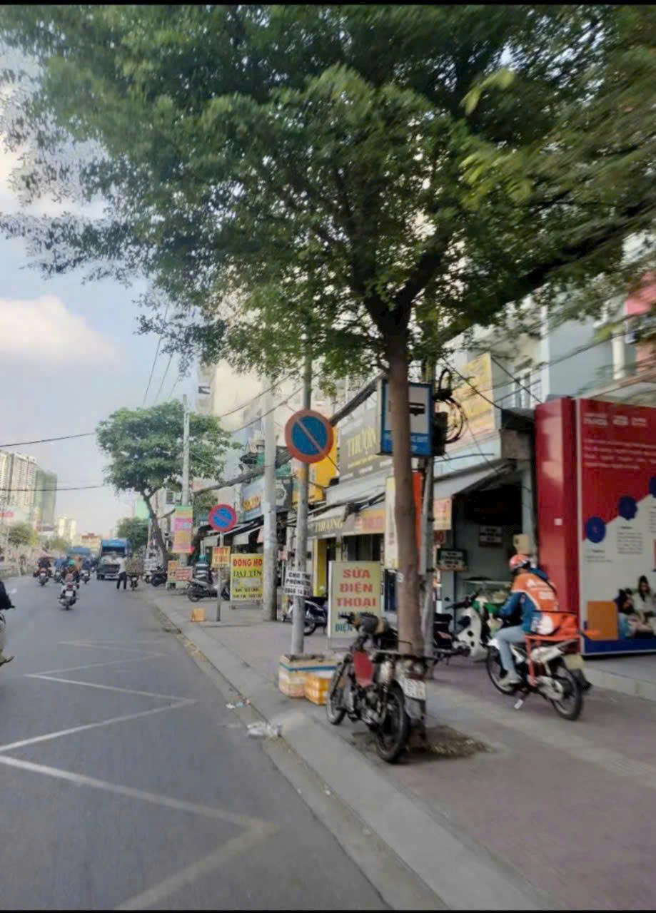 Mặt tiền đường Đào Tông Nguyên Nhà bè, KDBB đỉnh. 6*20 chỉ 9,4 tỷ. Gần Huỳnh Tấn Phát.
