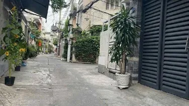 Nhà hẻm thông 6 m, gần Lâm Văn bền. 134 m2 thổ cư chỉ> 80 tr/ m2.