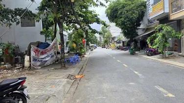 Nhà 4 tầng mặt tiền đường số Tân quy quận 7. 5*22 chỉ hơn 18 tỷ.