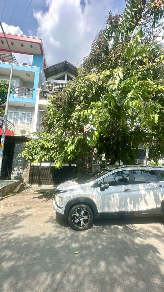 Nhà 3 tầng đường nhựa 12m, KDC Savimex Quận 7. 5*18, hơn 11 tỷ.
