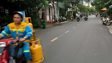 Mặt tiền đường số Lâm Văn bền, Tân quy quận 7. 5,5*21 chỉ 16 tỷ.