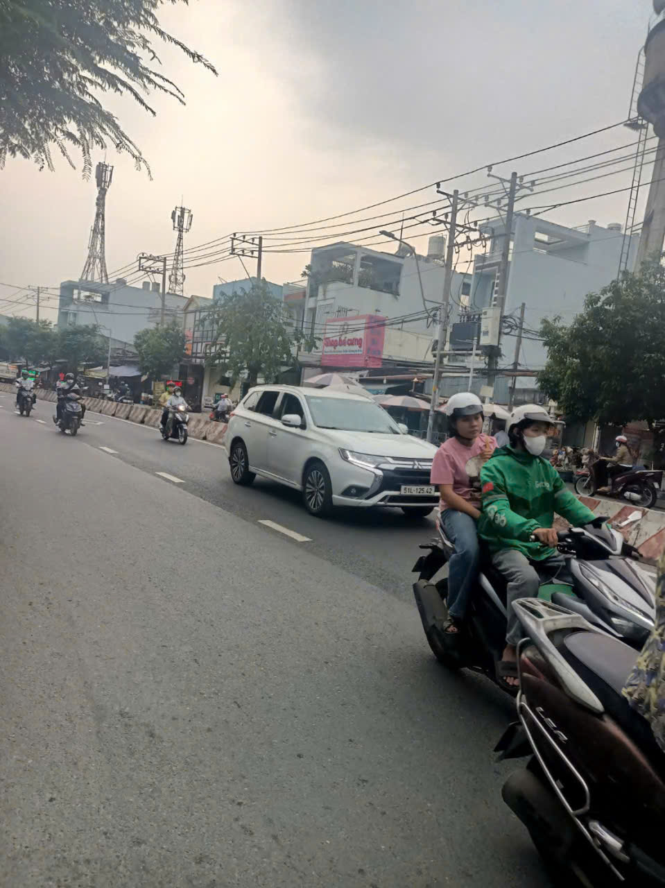 Mặt tiền đường Huỳnh Tấn Phát, sát Quận 7 kdbb tuyệt vời. 265 m2 hơn 19 tỷ.