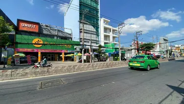 Nhà mặt tiền đường Huỳnh Tấn Phát, 10*20 giá 16,5 tỷ.