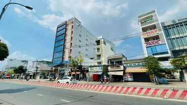 Mặ.t đường Huỳnh Tấn Phát rộng 30 m, KDBB sầm uất. 7,5*30 hơn 17 t.ỷ.