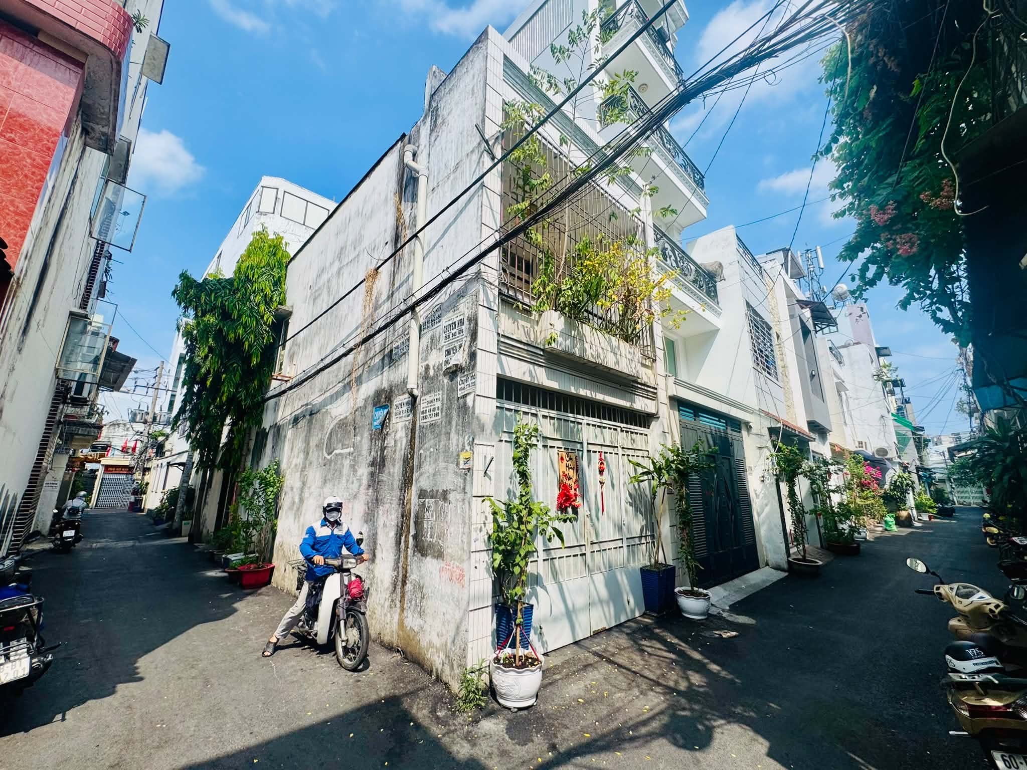 Bán nhà 2 mặt tiền Nguyễn Văn Công P.3 Gò Vấp, DT 4x14m, 2 tầng. Giá chỉ 7,5 tỷ