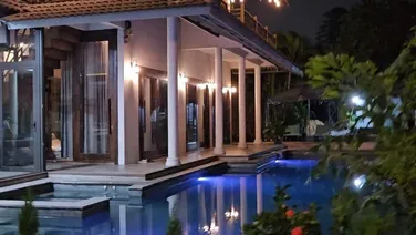 BIỆT THỰ TUYỆT ĐẸP GẦN ĐL PHẠM VĂN ĐỒNG, NGANG HIẾM 18m; 705m2 CHỈ 57 TỶ.