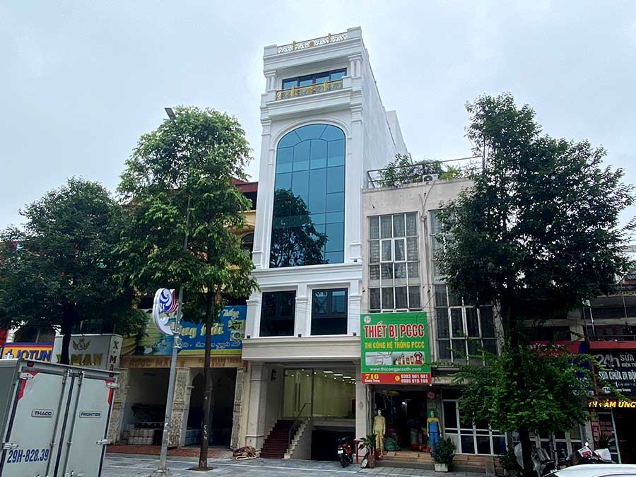 Cho Thuê Tòa Văn Phòng 8 Tầng Xây Mới Mặt Phố Quang Trung, Hà Đông.DT 155m2. Giá 120tr/tháng