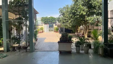 Bán căn biệt thự sân vườn gần cầu vượt ngã ba Huế, TP. Đà Nẵng