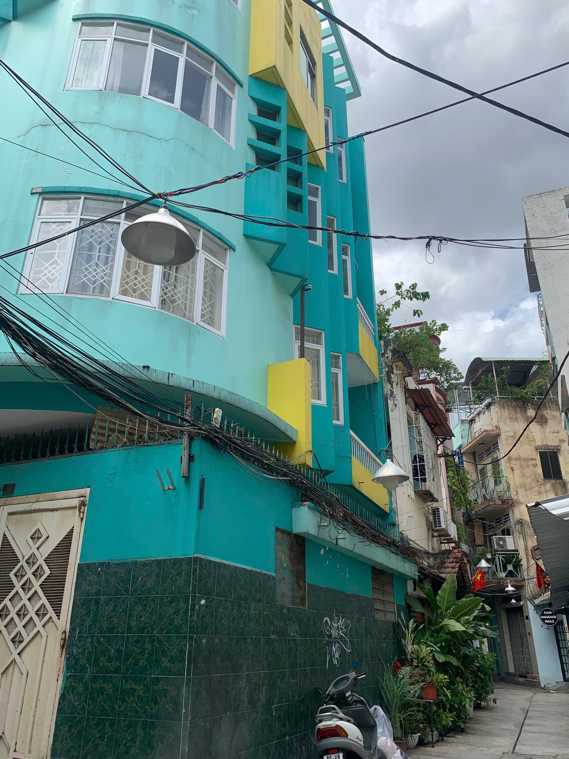 BÁN NHÀ 2 MẶT TIỀN HẺM XE HƠI 100/14 TRẦN HƯNG ĐẠO, P. PHẠM NGŨ LÃO, QUẬN 1