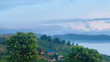 Duy nhất 2 lô đất diện tích 1045-1337m2 bám suối, mặt tiền rộng nằm giữa cộng đồng nhà gỗ Aman Blao