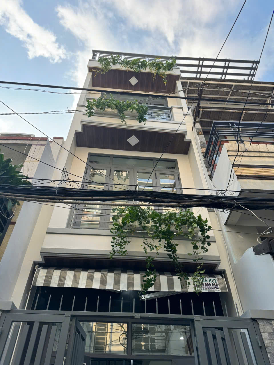 Hot, nhà hẻm ô tô 197/ Nguyễn Thị Nhỏ, P. 9, Tân Bình chỉ 5.9 tỷ, HĐT 20 tr/th - 3.2x14m - 4 tầng