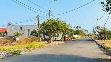 TDC lê ki ma mặt tiền quỳnh tịnh của thị trấn đất đỏ giá tốt thương lượng