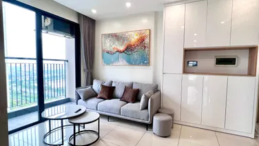 Cần bán rất gấp căn hộ 3PN Vinhomes Skylake 95m2 tầng trung ban công TB view trực diện hồ giá 12 tỷ