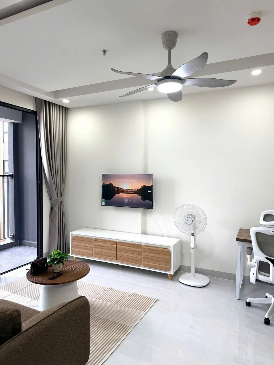 Cho Thuê Căn Hộ 2PN A&T Sky Garden Full Nội Thất