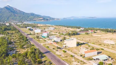 Bất động sản biển đang sôi động trở lại chỉ từ 1,68ty ngay mặt biển Sông Cầu,KDC Xuân Hải