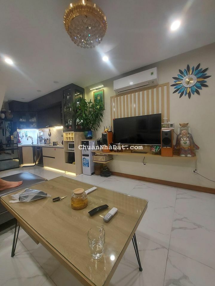 BÁN NHÀ CHÍNH CHỦ ĐƯỜNG VĂN CAO BA ĐÌNH 76M2X7T ĐƯỜNG 3 ÔTÔ 15 TỶ