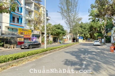 Bán nhà 3 lầu mặt tiền đường số KDC Trung Sơn Bình Hưng – Bình Chánh