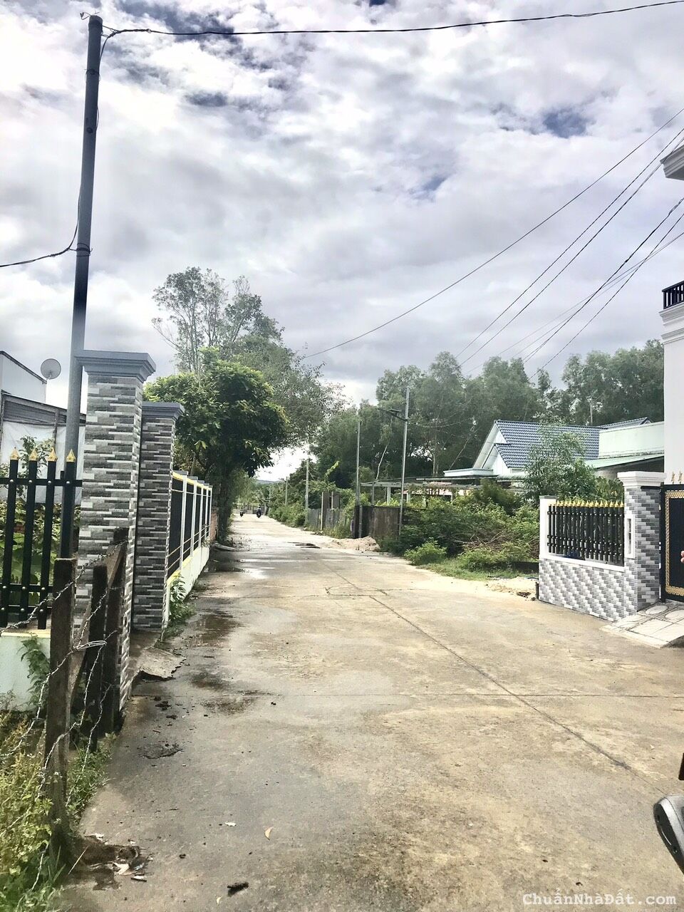 Quá rẻ cho một nền sổ hồng riêng an cư TP Phú Quốc.