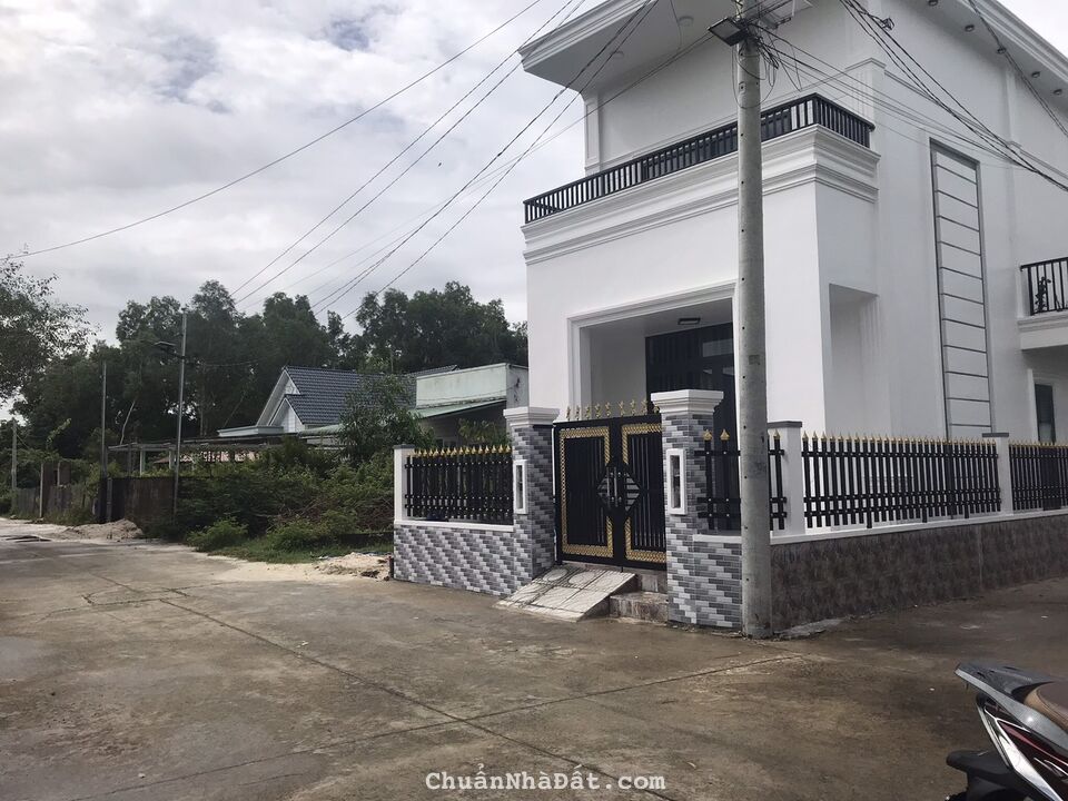 Bán nền nhanh cho ông anh khô máu mùa world cup này