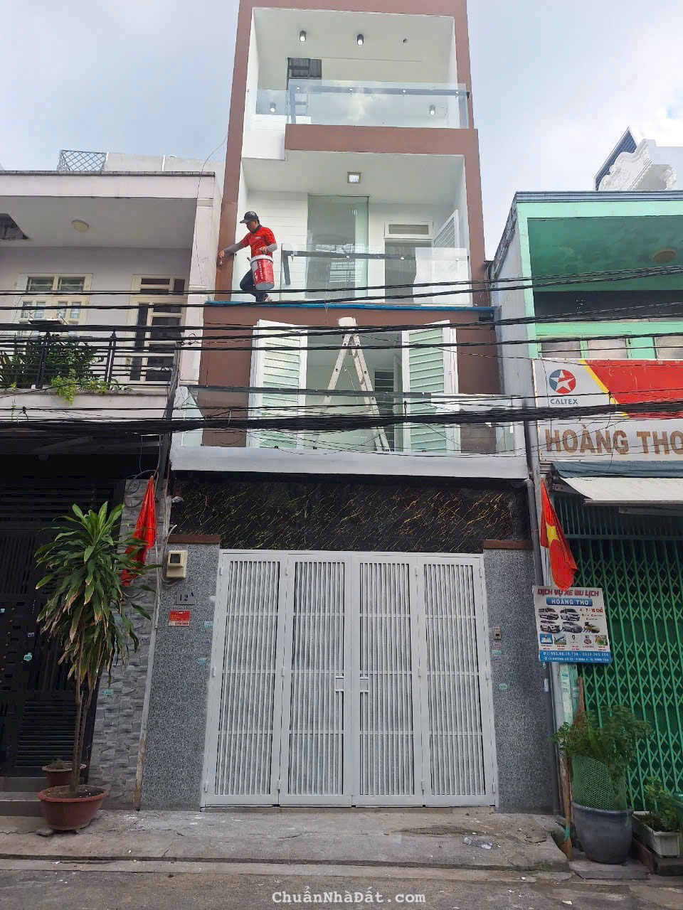 Nhà mặt tiền đường số 22,Bình Hưng Hòa A dt 36m2 2 lầu 3pn 3wc giá 5,35 tỷ