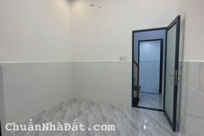 Nhà hẻm đường 13A,Bình Hưng Hòa A,Bình Tân dt 24m2 1 lầu 2pn 2wc giá 2,75 tỷ