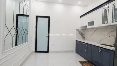 Bán nhà Đình Thôn 3.6 tỷ, 34m2, MT 4.3m, Lô góc, gần ô tô