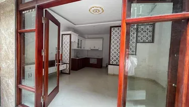 BÁN NHÀ NGÕ 27 VÕ CHÍ CÔNG - Ô TÔ ĐỖ CÁCH 10M - GẦN PHỐ MÀ CÓ HƠN 3 TỶ - QUÁ HIẾM