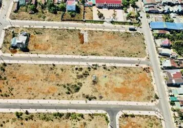 Bán đất sổ đỏ hồ ea nhái , mặt tiền lộ giới QL26