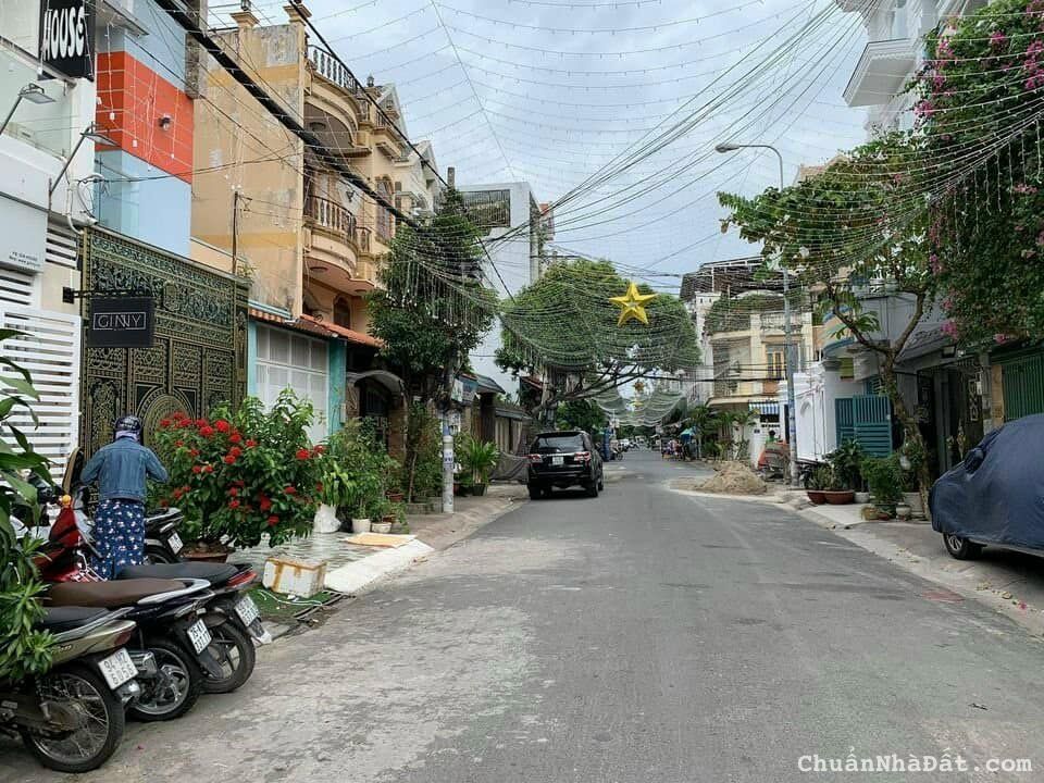 Bán nhà mặt tiền đường Dân Tộc, P. Tân Thành, Q. Tân Phú  - Diện tích: 4x17.5m, nhà cấp 4 - 9.3 tỷ