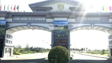 Cần bán gấp lô Paragrus view công viên ,sân golf giá rẻ 26.5tr/m2 LH: 0934416146