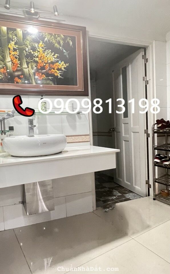 ♥️♥️♥️Hẻm VIP Thẳng 1/ Gần Mặt Tiền Phường 2 Q5 Bán GẤP 3 Tầng SHR công chứng ngay.♥️♥️♥️