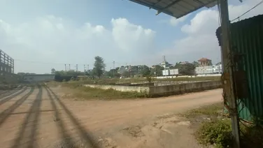 Cho thuê đất có dựng xưởng cho khách, dt 14000m2. Xuân Mai