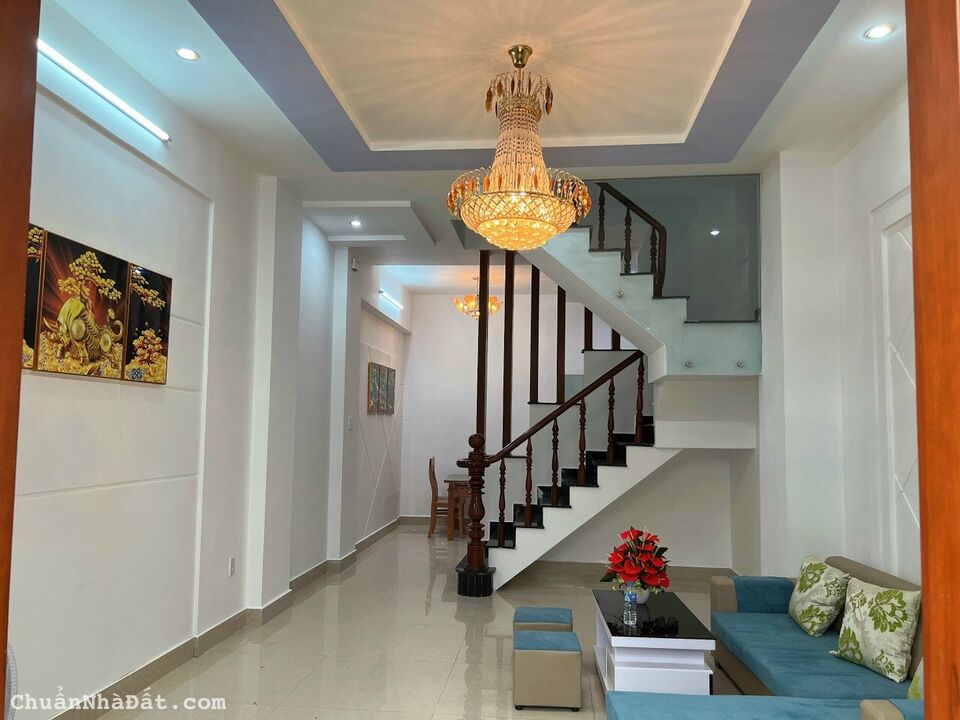 Nhà bán, sẹc 4m, Hồ Biểu Chánh, 4.1 x 12m, 2 lầu, 4PN, Phú Nhuận