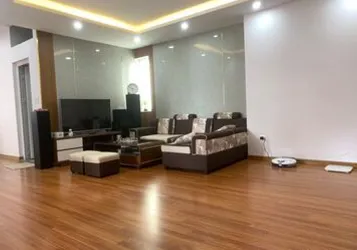 Bán căn hộ 131 Trần Phú Hà Đông 95m2 giá 2.55 tỷ. Lh 0981863359