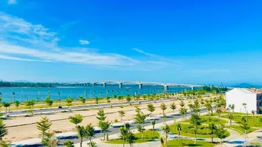 Cần bán nhanh lô đất đối diện công viên xây sẵn chỉ 2,6 tỷ - LH 0888687776