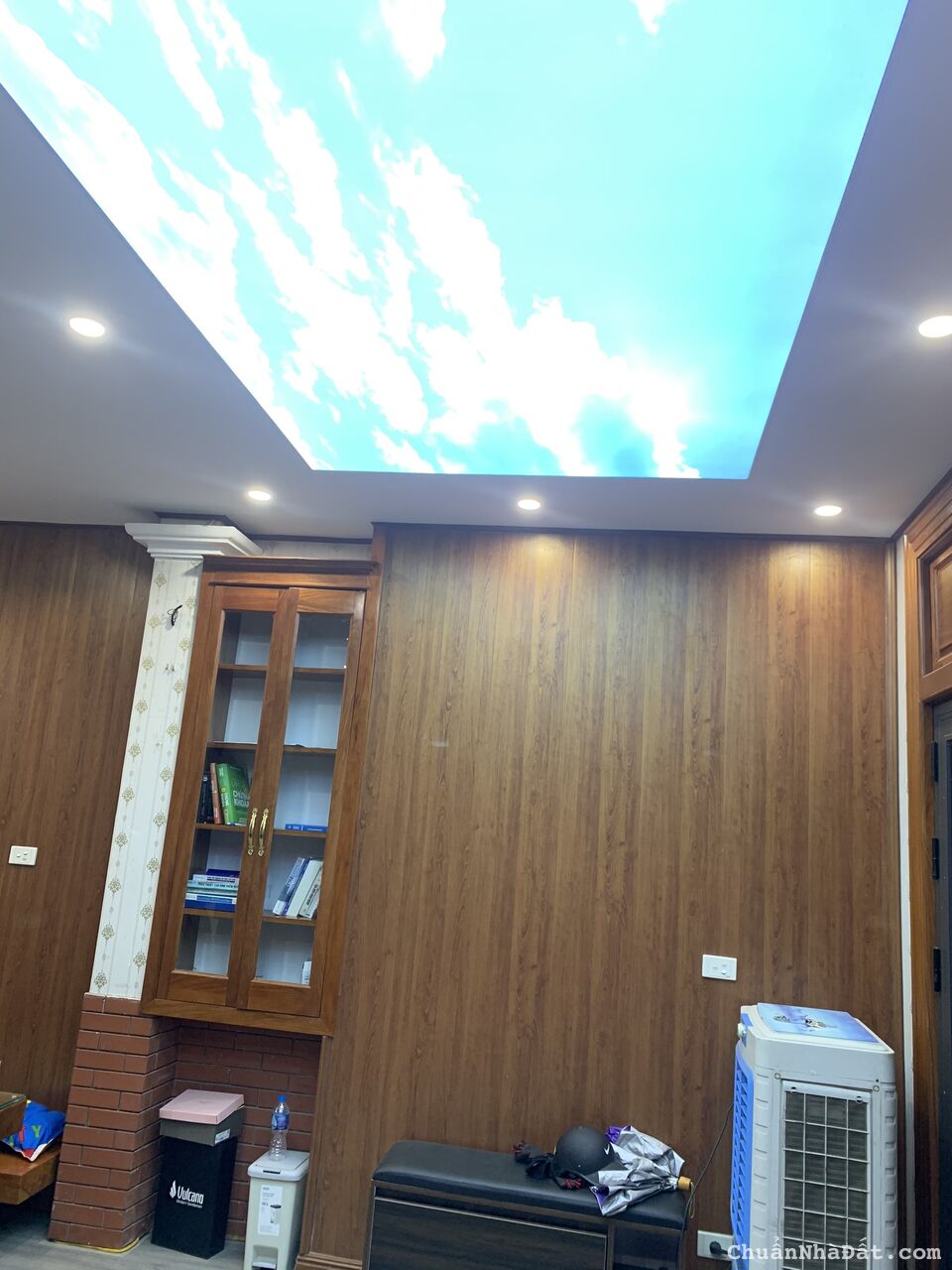 (GẤP) Bán nhà phố Lê Thanh Nghị - khu Bách Khoa, 3 bước ra phố, 55m2, 10.5 tỷ 