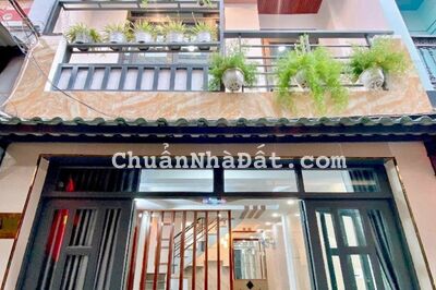 Bán nhà, hẻm rộng, Huỳnh Văn Bánh, 4 x 8m, 1 lầu BTCT, Phú Nhuận, DT 32m², Giá 4.5 Tỷ