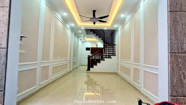 chính chủ bán nhà xây mới phố vọng,H.bà trưng Diện tích 42,20m2 x 4 tầng cách đường lớn 12m